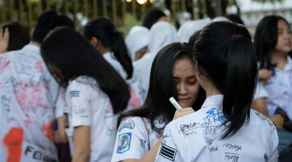 Ce planuri de viitor au elevii: studii superioare sau afaceri profitabile?