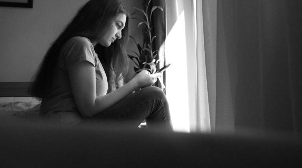 principalul factor care duce la suicid in randul adolescentilor atentie la un detaliu pentru unii neimportant