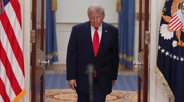 se rupe nato trump schimba regulile jocului ar putea solicita ca statele membre sa contribuie direct cu un anumit procent din pib