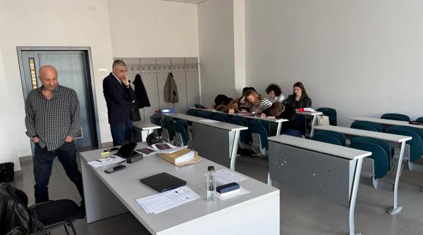 fake news vs adevar cum au verificat studentii de la titu maiorescu informatiile ca in redactie