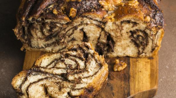 ziua in care se fac cozonacii si pasca de paste doua retete ca la mama acasa