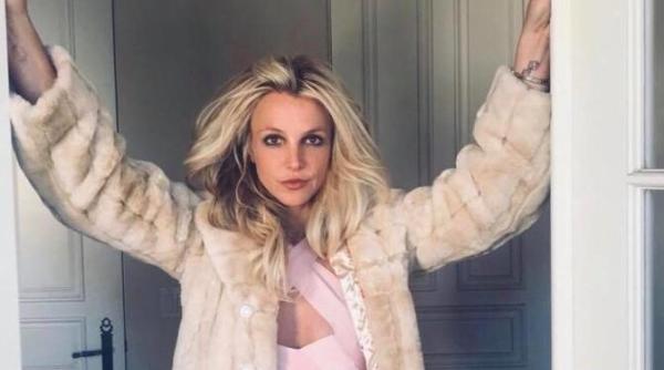 britney spears la dezintoxicare dupa ani de probleme cu dependentele