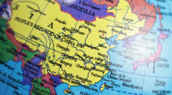 in timp ce investitorii renunta la aur china il cumpara masiv ce urmeaza pentru preturi