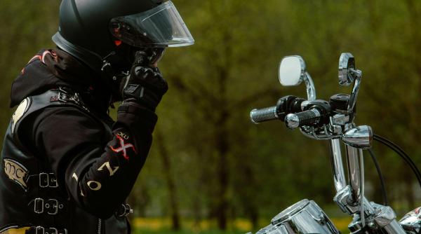 tragedie pe un drum judetean un tanar motociclist a murit dupa ce un sofer nu s a asigurat