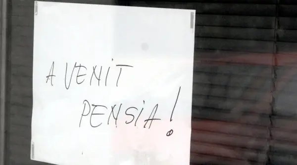 dezechilibru alarmant pe piata muncii 10 salariati sustin 14 pensionari in unele judete manole este cat se poate de clar ca exista un deficit