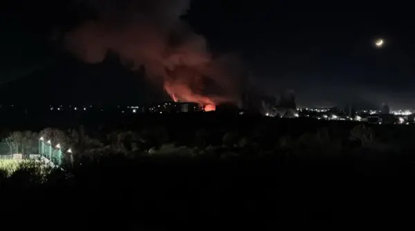 posibila explozie in sectorul 6 martorii au vazut fum si flacari a cazut si curentul video