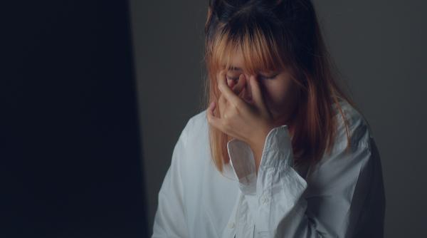 trucul simplu care poate calma anxietatea in doar cateva secunde