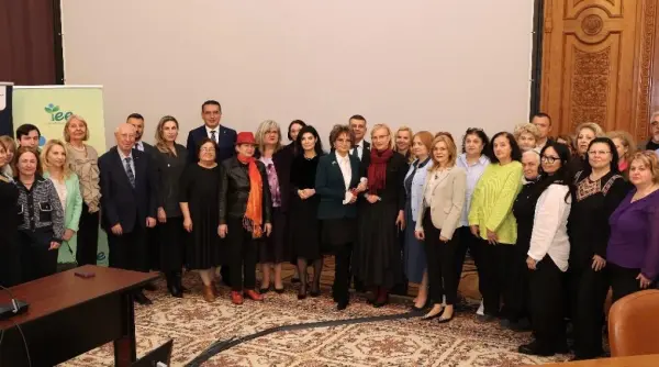 lavinia sandru mesaj de ziua pamantului romania trebuie sa isi asume responsabilitatea pentru viitor