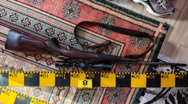 barbat din neamt impuscat mortal de luptatorii sas dupa ce a tras asupra lor cu o arma de vanatoare
