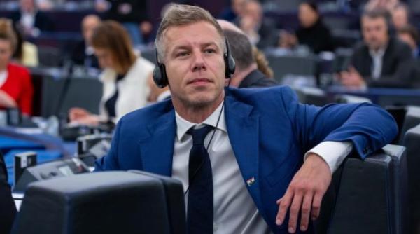 ungaria fierbe oligarhii lui viktor orban fug cu banii in dubai sau uruguay acuza peter magyar