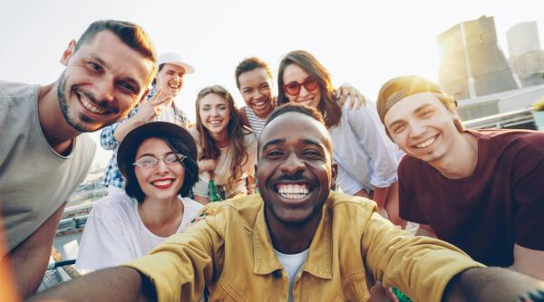 cati ani ai de fapt in functie de trasaturile tale raspunsul ti se citeste pe chip