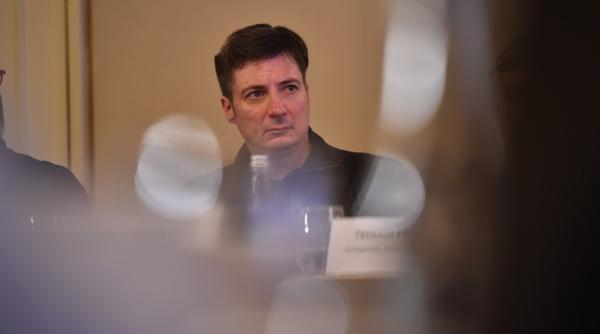 motiune de cenzura guvern bolojan ce l ar sfatui andrei caramitru pe nicusor dan daca ar fi consilierul sau