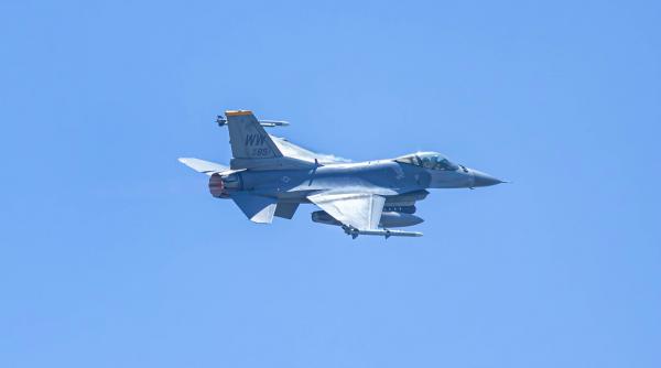 nou atac al rusiei la granita romaniei mapn a ridicat avioanele f 16 ro alert in judetul tulcea