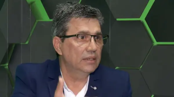 issus intra in politica nu e o gluma totul a plecat din judetul calarasi