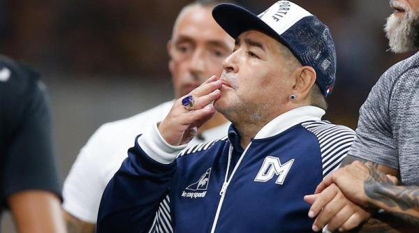 noi detalii in procesul mortii lui diego maradona fotbalistul suferea de tulburari de bipolaritate si narcisism