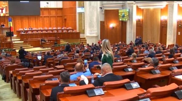 solutia monti dupa ce trece motiunea guvern tehnocrat institutional