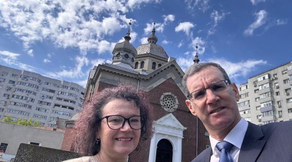 descoperire surprinzatoare in cimitirul filantropia ce a dezvaluit ambasada israelului in romania