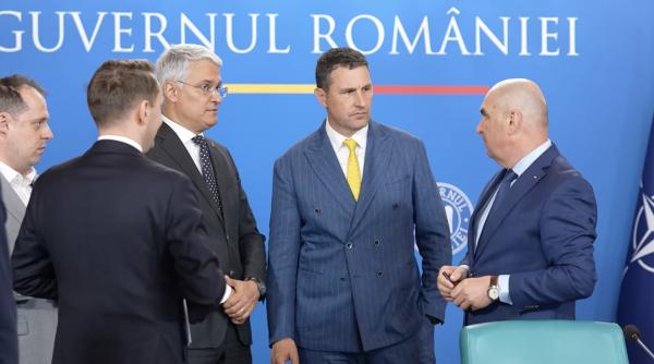 guvernul intra in sedinta de urgenta inainte de votul pe motiunea de cenzura din parlament ce se afla pe agenda