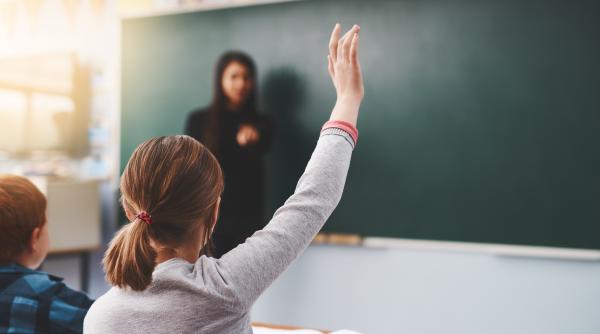 prime de 1 500 de lei pentru profesori asteapta avizul final guvernul poate aproba marti proiectul