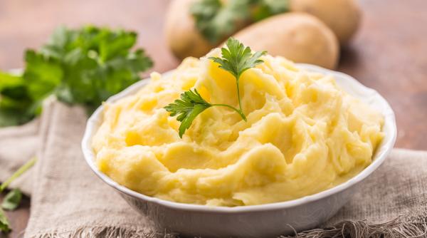 cel mai usor si mai cremos piure de cartofi din lume chef reveniti la modul traditional de preparare detaliul care schimba textura