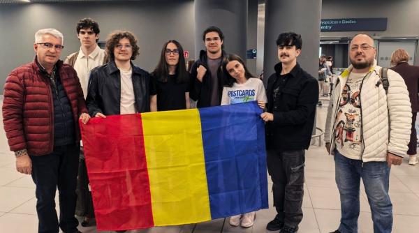 cine sunt elevii romani care au obtinut aur argint si patru medalii de bronz la olimpiada balcanica de matematica desfasurata la salonic grecia