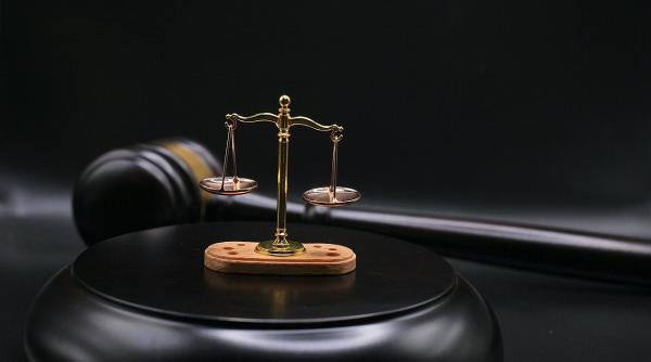 iccj decizie de arest preventiv pentru procurorii stefan gigi valentin si nita teodor