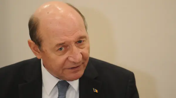traian basescu o da in scris partidul care poate trece guvernul de votul parlamentului daca primeste mandat