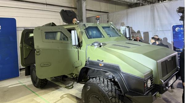compania romaneasca care a reusit isi vinde produsele multor armate nato vedeta autovehiculul blindat vlah