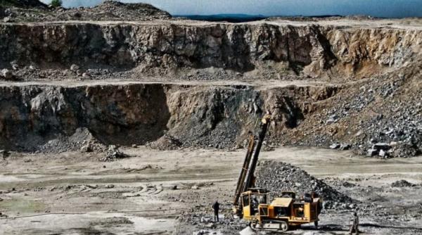 australia decizie legata de productia de pamanturi rare