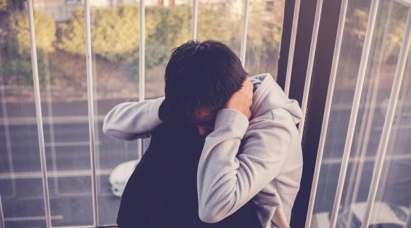 de ce cred adolescentii si nu numai ca vorbeste lumea despre ei radu leca explica mecanismul