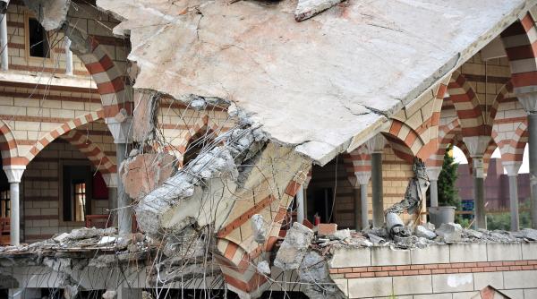 final tragic dupa prabusirea cladirii din germania una dintre romancele disparute a fost gasita decedata
