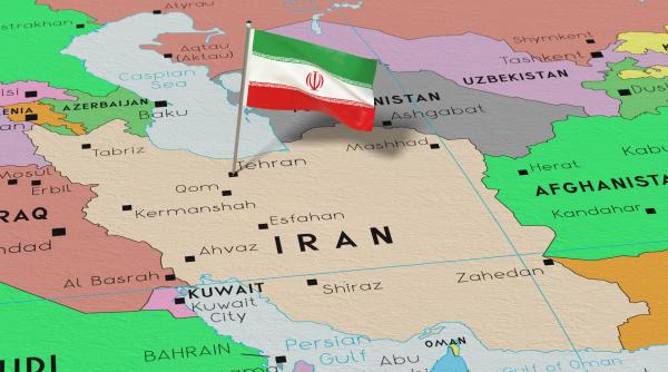 se incearca noi negocieri intre sua si iran o echipa din qatar merge la teheran