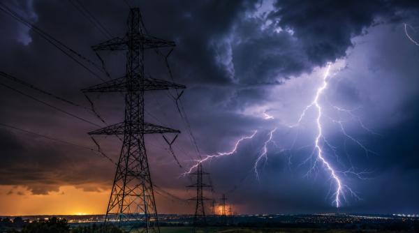criza energetica dupa furtuni linia care leaga romania moldova si ucraina a cazut in plina noapte