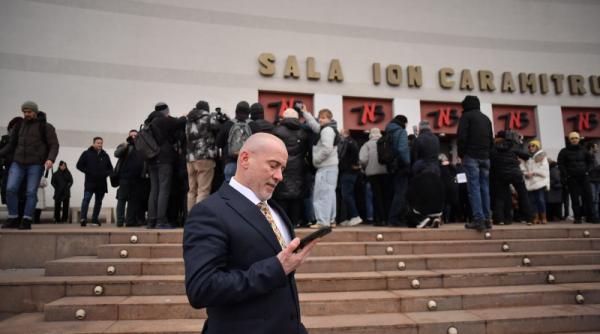 ministrul culturii andras demeter si a dat demisia