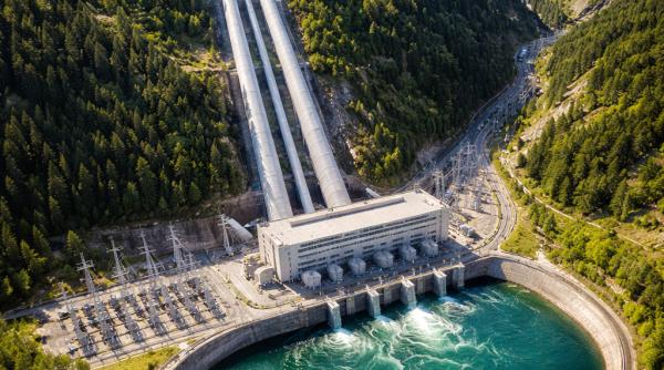 hidroelectrica principalul furnizor de stabilitate si siguranta in sistemul energetic national capacitate uriasa de stocare