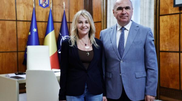 nadia comaneci primita de ilie bolojan la palatul victoria discutii despre anul nadia comaneci si investitii in infrastructura sportiva