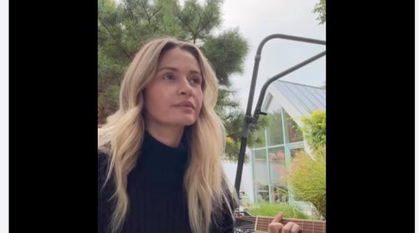fosta solista a trupei a s i a condamnata la 8 luni de inchisoare cu suspendare alina crisan ar fi condus masina sub influenta alcoolului sau a altor substante