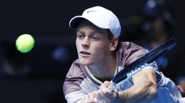 surpriza de proportii la roland garros lui jannik sinner i s a facut rau de la caldura si a fost invins de juan manuel cerundolo locul 54 atp