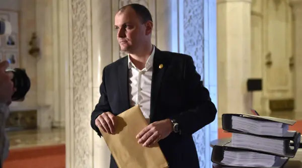 sebastian ghita acuzatii dupa incidentul din galati romania a returnat un sistem antidrone performant primit gratuit din germania miruta vrea merops frantuzesc