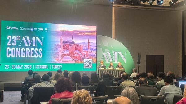 viitorul neurotraumatologiei dezbatut la istanbul prof dr dafin muresanu care a fost miza congresului si ce ii lipseste romaniei foto in articol