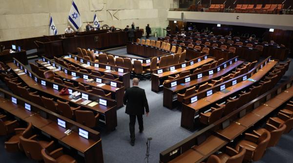 parlamentul israelian voteaza dizolvarea si deschide drumul alegerilor anticipate
