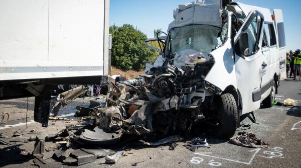 sapte cetateni moldoveni morti intr un grav accident pe o autostrada din ungaria mesajul transmis de maia sandu