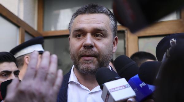 psd pnl trebuie sa i retraga imediat sprijinul politic primarului general ciprian ciucu dupa punerea sa sub acuzare pentru fapte de coruptie