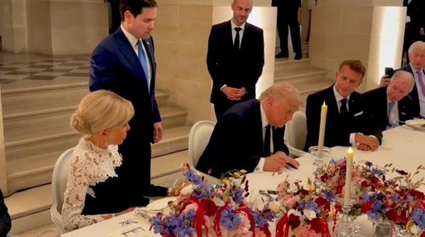 video donald trump a semnat acordul de pace sua iran la versailles emmanuel macron a publicat imaginile momentului