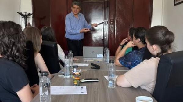 arta de a comunica eficient studentii titu maiorescu curs practic alaturi de prof univ dr sorin ivan
