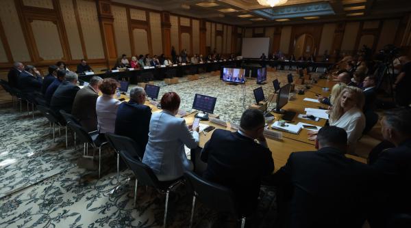 galerie foto de la audierile ministrilor guvernului propus de vestea cine sunt cei doi oameni ai presedintelui