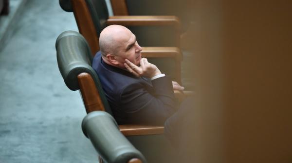 un liberal pro bolojan ii apara pe colegii din guvernul vestea nu sunt dusmanii nostri