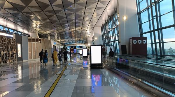 aeroporturile din roma ameninta ca vor suspenda noul sistem european de control al pasapoartelor
