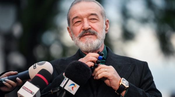gigi becali apreciaza harisma lui nicusor dan mai zice cu mainile mai face cu mainile asa taca taca