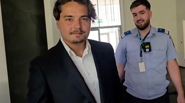 selly la diicot marian ceausescu l a luat la intrebari si i a oferit un cadou video